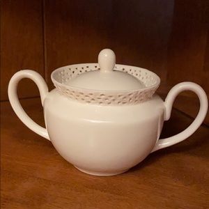 I. Godinger Lace Tea Sugar Bowl